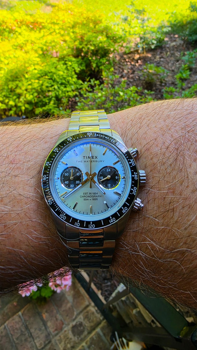 Timex Waterbury Heritage Chronograph 39mm — Ice Blue